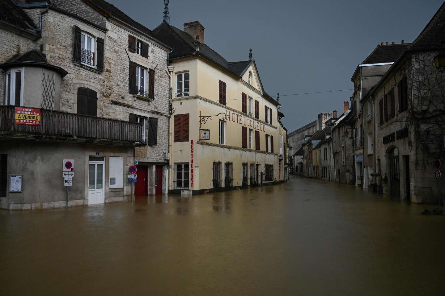 Risque d’inondations : l’Yonne et la Saône-et-Loire toujours en vigilance rouge, l’onde de crue se déplace