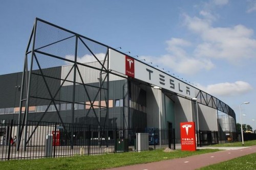 Tesla Motors va plus que doubler ses capacités d’assemblage en Europe