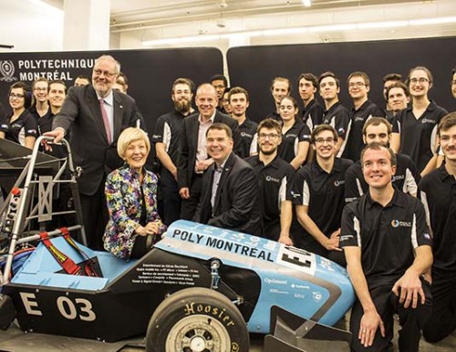 Des élèves-ingénieurs de Polytechnique Montreal ont présenté une voiture 100% électrique