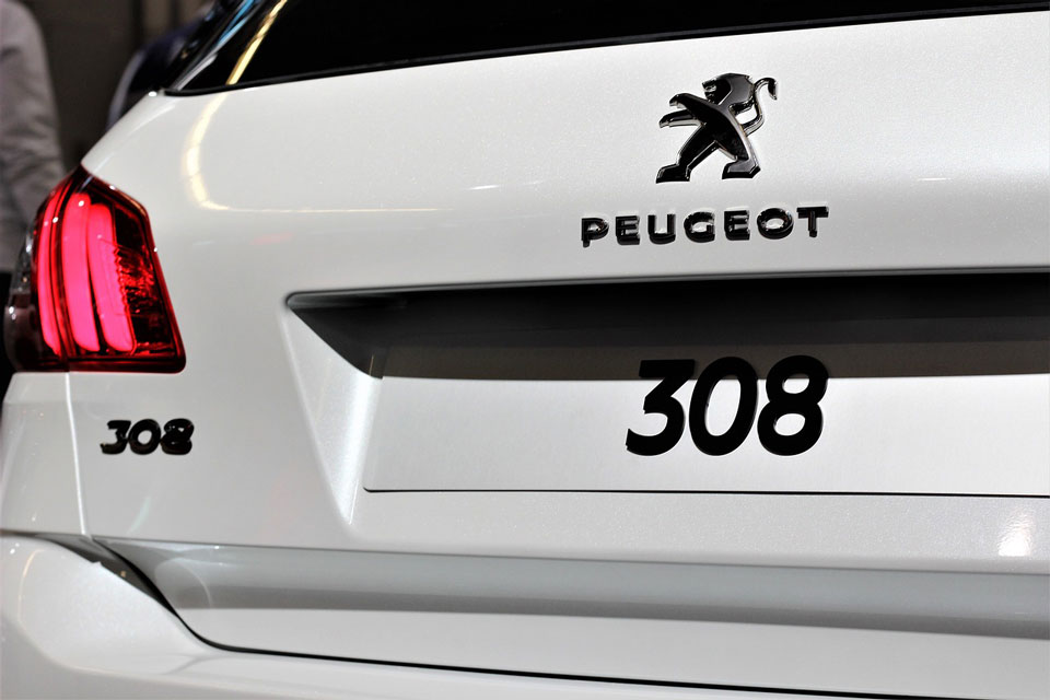 Quelle est la pression des pneus pour une Peugeot 308 ?