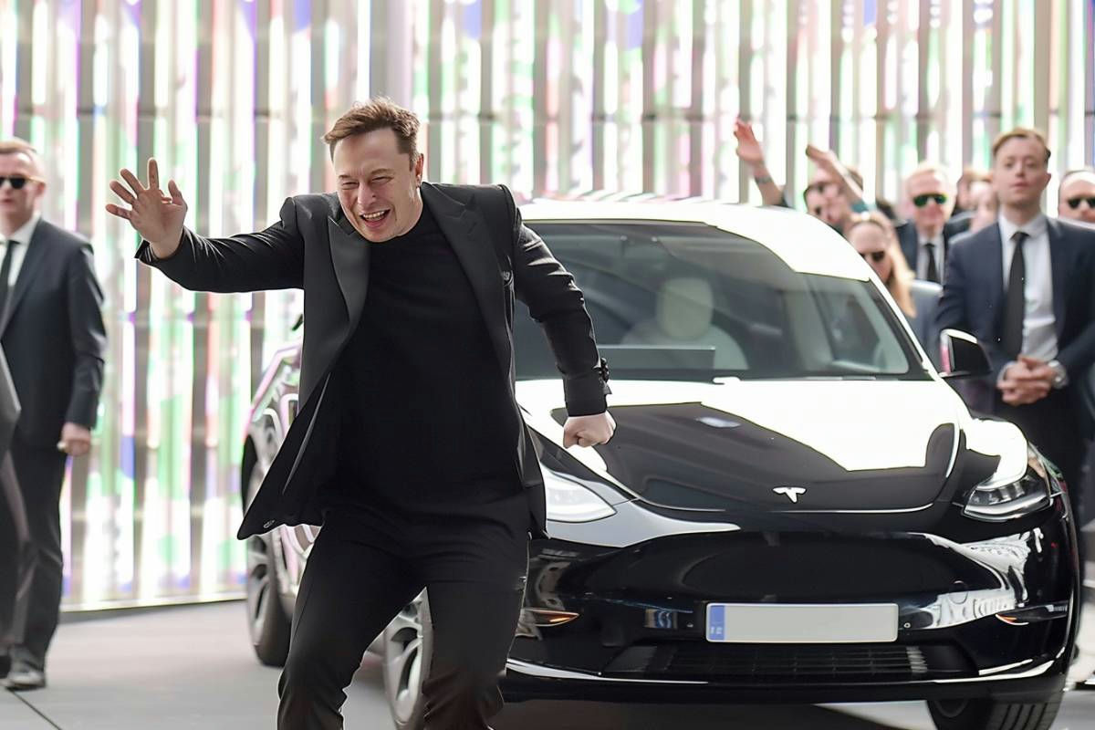 Elon Musk lui-même ne croit pas en l’avenir de la voiture électrique. Voici pourquoi.