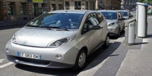 Zoé, Autolib, Bluely : ces voitures électriques ne sont pas 'écologiques'