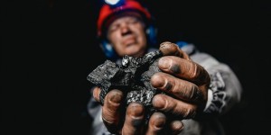Les banques britanniques épinglées pour leur financement du charbon