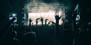  Festivals de musique : toujours plus grands, toujours moins résilients