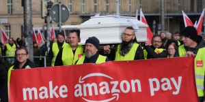  Black Friday : l’entreprise Amazon, cible prioritaire d’Attac