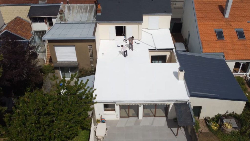  Cool roofing : peindre les toits en blanc contre la chaleur, ça marche?