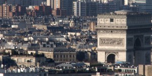 Vents contraires autour de l'inauguration d'éoliennes urbaines sur la Tour Eiffel