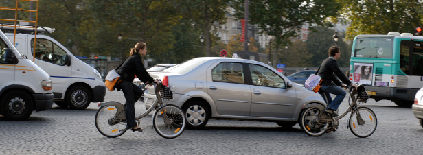 Le Gouvernement modifie le code de la route au profit des cyclistes et des piétons
