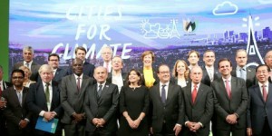 700 maires du monde s'engagent à Paris dans la lutte contre le changement climatique