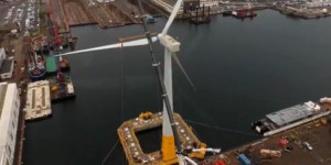 [VIDEO] La France a enfin sa première éolienne en mer