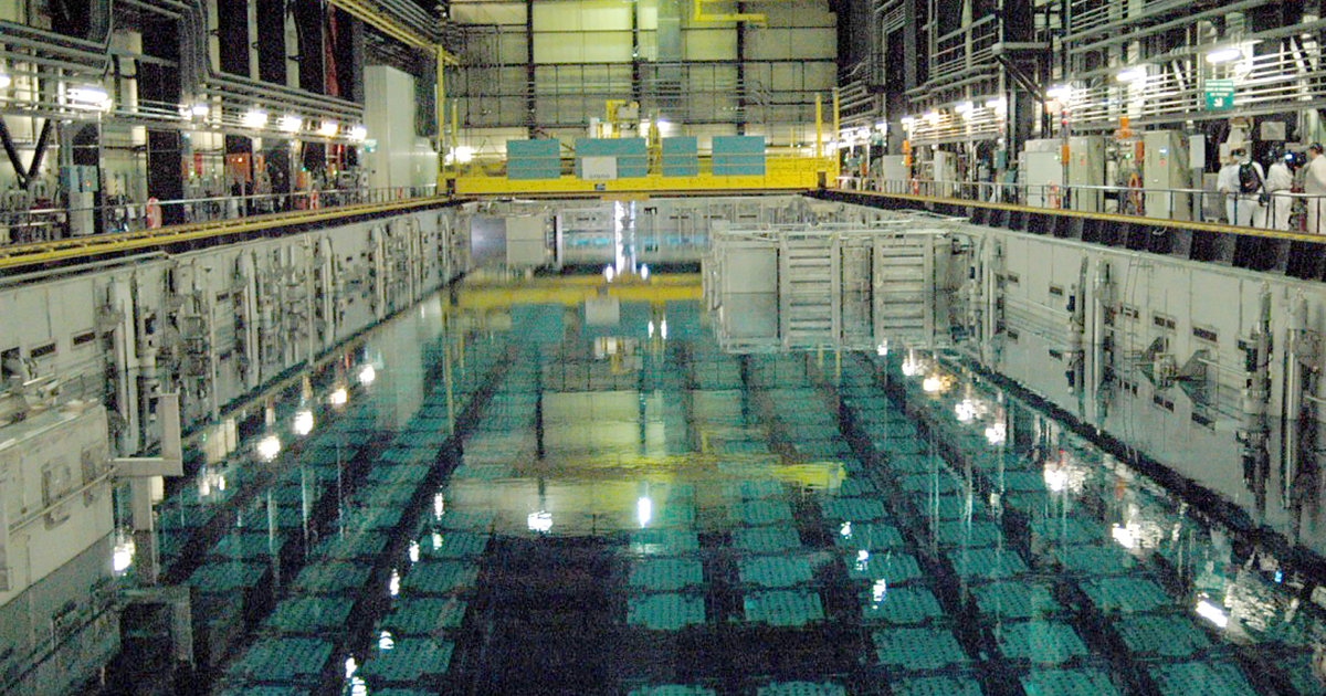 Nucléaire : l'IRSN pèse les avantages et inconvénients de l'entreposage du combustible irradié en piscine
