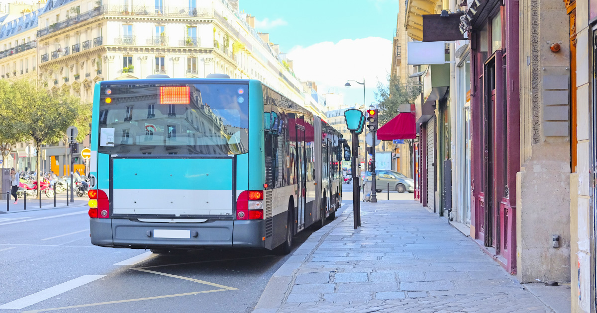 Pollution de l'air : l'Ile-de-France va mesurer les émissions en conditions réelles de ses bus