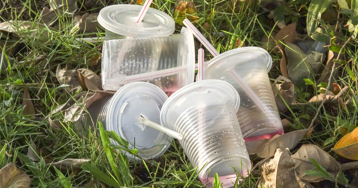 Interdiction des produits plastique jetables : les industriels ripostent