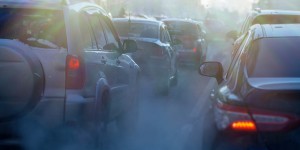 Pour moins mourir de la pollution, il faut restreindre le trafic routier