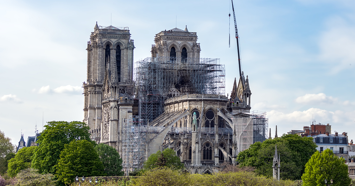 Reconstruction de NotreDame de Paris la loi est définitivement adoptée
