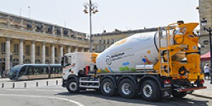 Unibéton met en circulation le 1er camion-toupie 100 % GNV de France