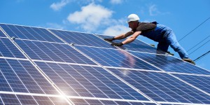 Photovoltaïque : l'accès au foncier pèse sur le Plan solaire d'EDF 