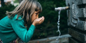 Nitrates dans l'eau potable : la Commission européenne met la France en demeure