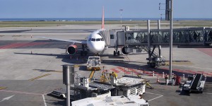 Qualité de l'air : les aéroports doivent mesurer la concentration en polluants et les émissions