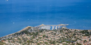 Projet éolien en mer au large d'Oléron : la Commission nationale du débat public est saisie