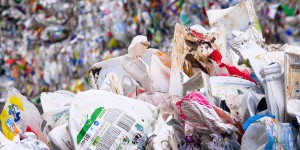 [VIDEO] Recyclage du plastique : 'Il y a encore dix ans c'était tabou de parler de matière recyclée'
