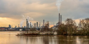 Les industriels confrontés à une augmentation des risques technologiques liés aux changements climatiques