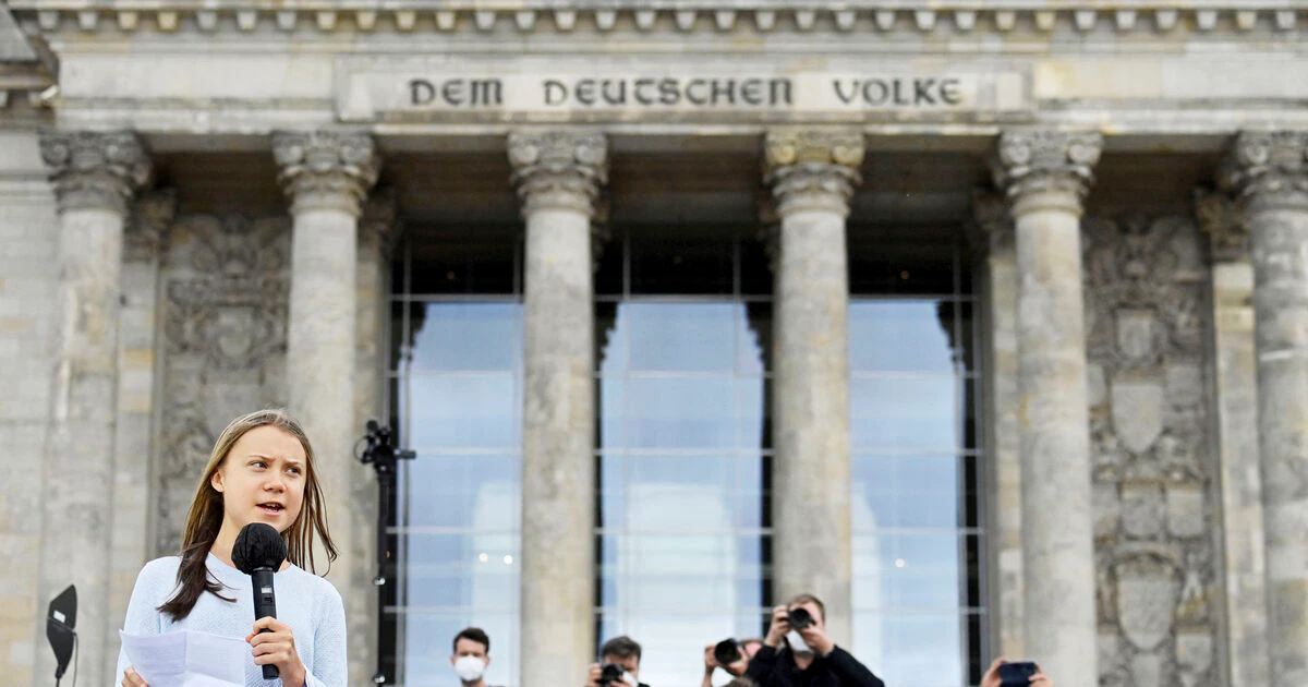 «Les partis politiques n’en font pas assez», interpelle Greta Thunberg à Berlin