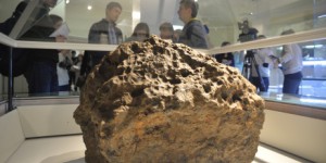 Des chercheurs reconstituent la météorite géante de Tcheliabinsk