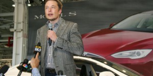Elon Musk s'attaque aux transports et aux nouvelles énergies