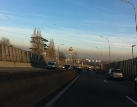 Pollution : seuil d'alerte sans précédent déclenché à Paris