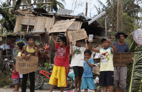 Typhon Haiyan : les ONG lancent des appels aux dons