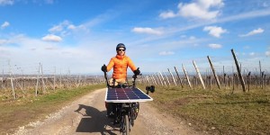 Le défi écologique d'un Alsacien : rouler dans un rayon de 100 km autour de Strasbourg avec un vélo électrique solaire