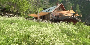 Dans les Hautes-Alpes, le refuge du Tourond devient autonome grâce à l'énergie solaire
