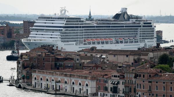 Italie : Venise n'a pas encore dit adieu aux paquebots de croisière