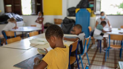 Le journal des Outre-mers. Une rentrée scolaire impactée par le Covid en Guadeloupe et en Martinique