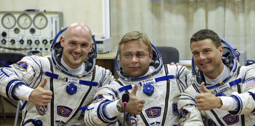 Un Russe, un Allemand et un Américain montent à bord de l'ISS