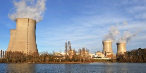 Démanteler les centrales nucléaires : un coût atomique !