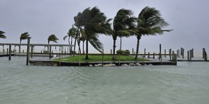 L'ouragan Irma fait au moins trois morts en Floride 