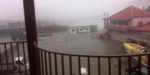 Ouragan Irma : au moins 8 morts à Saint-Martin, détruite 'à 95%'