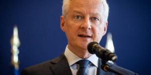 Bruno Le Maire souhaite retirer des avantages fiscaux sur les énergies fossiles « dès 2024 »