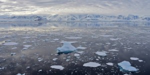 « Un épisode exceptionnel » : pourquoi la banquise antarctique peine à se reformer, en plein hiver austral