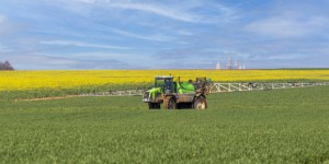 La France veut réduire l’usage des pesticides de moitié entre la période 2015-2017 et 2030