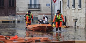 Au moins 150 personnes évacuées à cause des inondations en Charente-Maritime